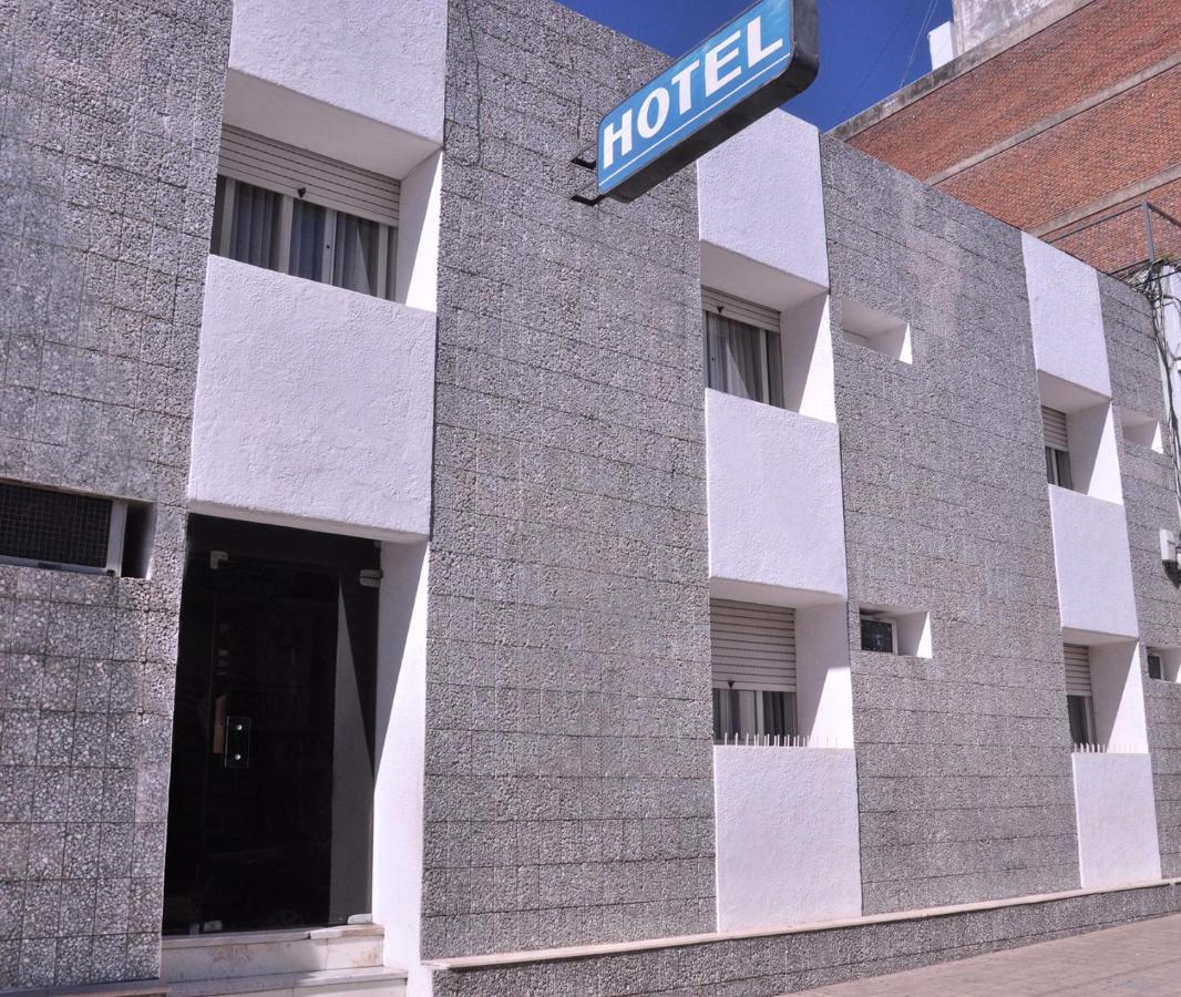 Hotel Del Norte Artigas Kültér fotó